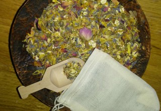 Organic Herbal Bat Teas