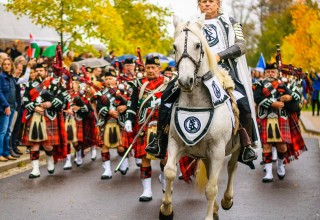 The stirring sound of bagpipes and the galloping horseman