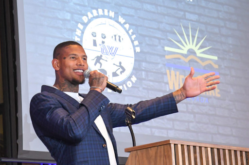 Darren Waller Returns to NFL With the Dolphins - Brings Addiction Recovery Mission With Him